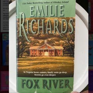 “Fox River” book by Emilie Richards
